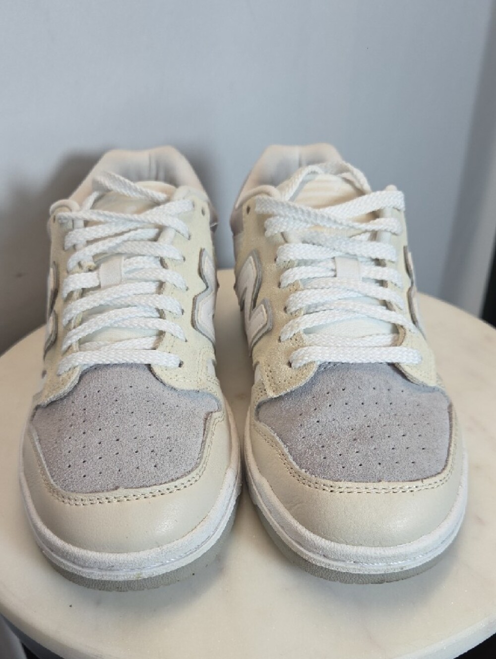 New Balance 480 Suede & Leather Low-Top Sneakers In Rain Cloud / Linen Size 7W - Picture 2 of 8